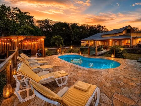 deshaies – domaine vue mer avec villa  suite indépendante et accès plage