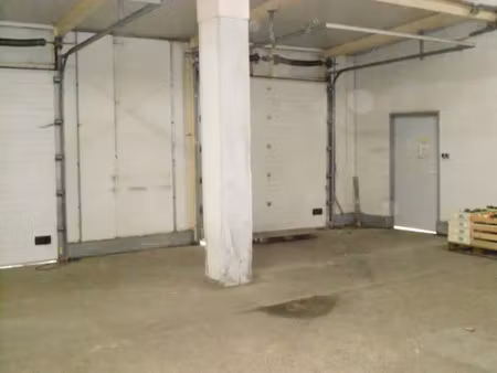 vente commerce 1700 m² perpignan (66000)