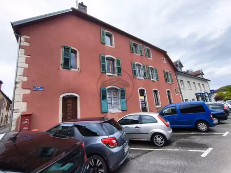vente maison 12 pièces 215 m² baume-les-dames (25110)