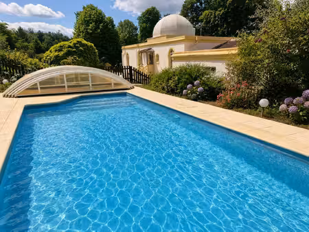 propriete à vendre 9 pièces mirecourt (88) propriété d'exception avec piscine sur terrain.