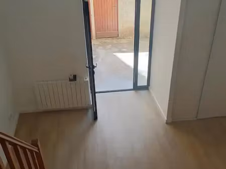 location appartement 1 pièce 22 m² à lyon 1 (69001)