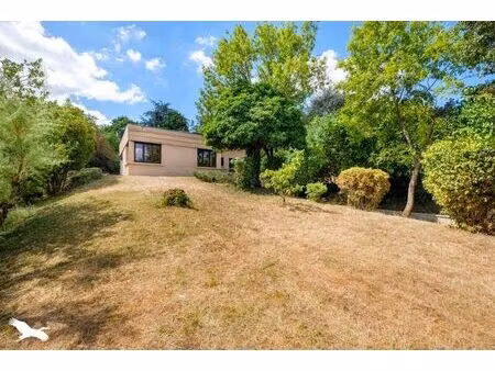 vente maison 4 pièces 114 m² oullins-pierre-bénite (69600)