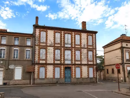 immeuble de caractère - 280 m² habitables - fort potentiel de division - castelsarrasin