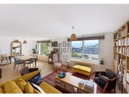 maison 8 pièces de 161 m2 à plouhinec