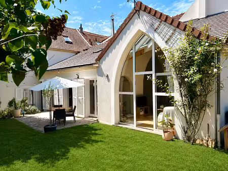 propriété contemporaine d'exception