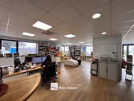vente entrepôt corbas 69960 920m²