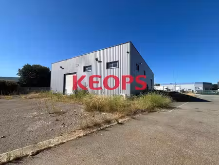 location local d’activités 740m²