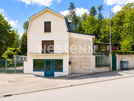 local d'activité à chaumont de plus de 137m2 avec possibilité de parking.