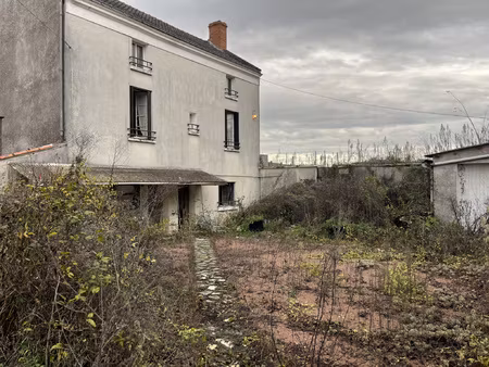 ref 98517 proche thouars maison de 90 m2 sur terrain de 1155