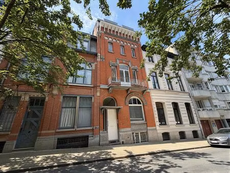 immeuble mixte à vendre à rue de bordeaux 49 saint-gilles (vbe43505)