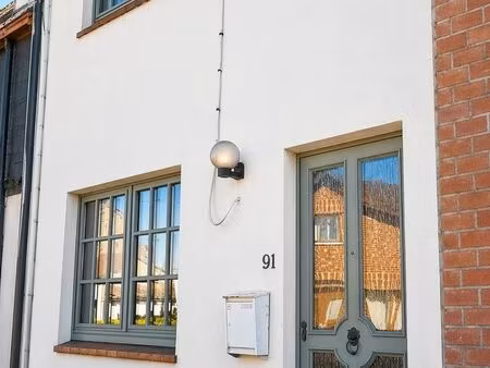 maison à louer à rue de châtelet 91 nalinnes (vbe43795)
