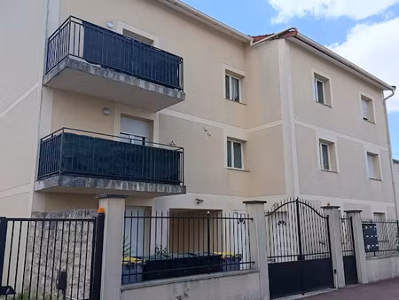 vente immeuble 18 pièces 260 m² à le blanc-mesnil (93150)  1 490 000 €