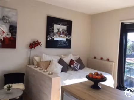 location appartement 1 pièce 28 m² à la teste-de-buch (33115)