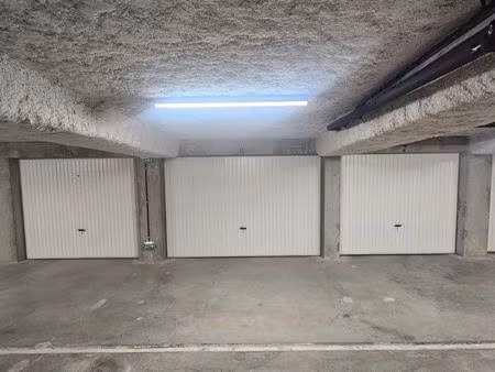 garage fermé de 17 25 m² normes pmr