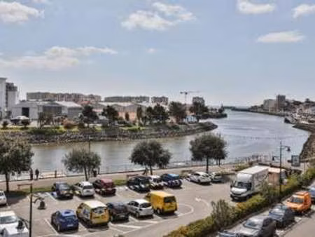 vente appartement 3 pièces aux sables-d'olonne (85100) : à vendre 3 pièces / 74m² les sabl