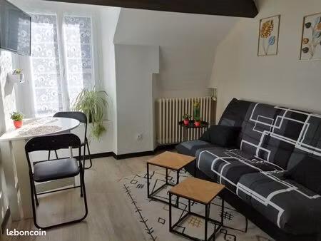 studio meublé très bonne isolation