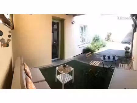 logement meublé 38 m² avec terrasse – secteur vichy - toutes charges comprises