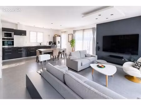 rare – maison 82 m² adaptable (meublée ou non) – 3 chambres – jardin – dpe a – saint-julie
