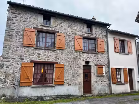 maison en pierre de 7 pièces principales