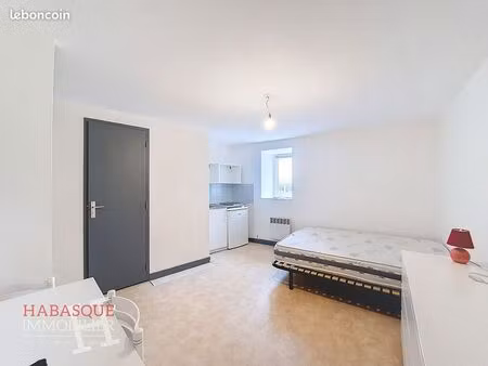 studio 1 pièce 17 m²