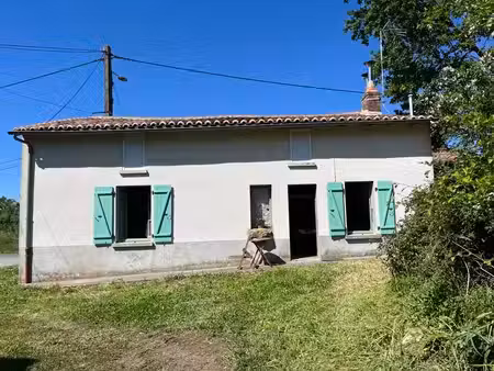 ferme (tte) de 3 pièces principales