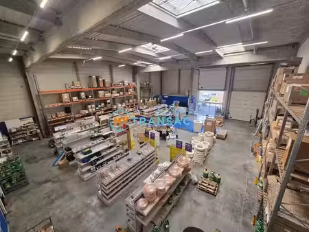 my transac vous propose à noisy le sec un local d’activité et bureaux de 990m² à proximité