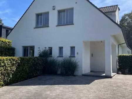 faubourg - waterloo - jolie villa lumineuse