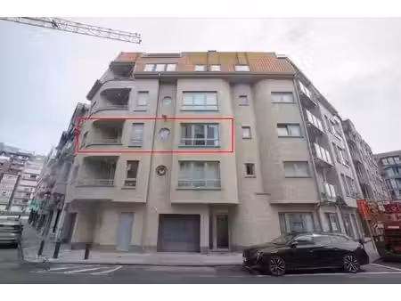 appartement cotier lumineux avec balcon