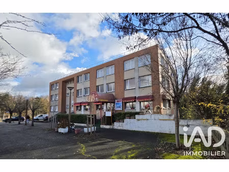 vente commerce 137 m² évry-courcouronnes (91000)