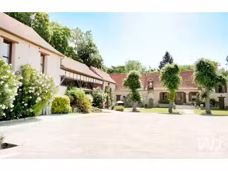 vente murs commerciaux 1 517 m²