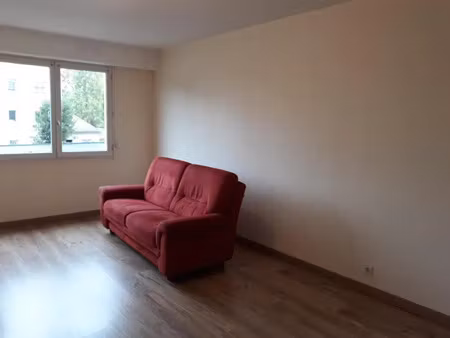 location appartement 3 pièces 68 m² à sens (89100)