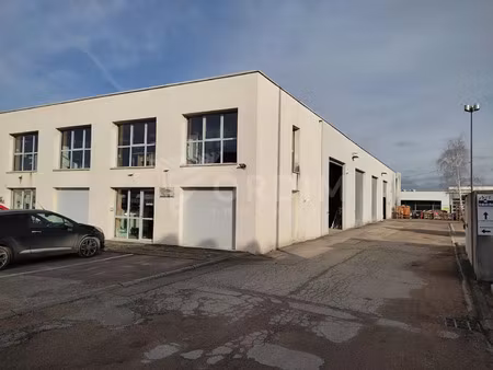 location commerce 342 m² à auxerre (89000)