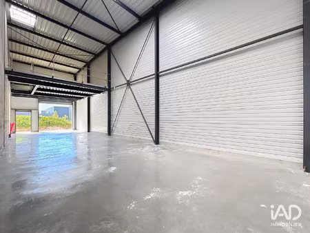 location commerce 162 m² à saint-pierre-du-perray (91280)