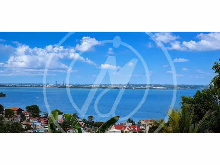 vente maison 5 pièces 108.96 m² à petit bourg (97170)  579 000 €