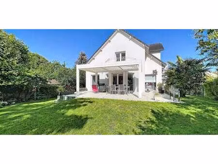 maison avec jardin et terrasse bezannes (51)