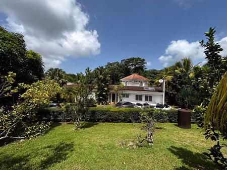 vente maison 7 pièces 240 m² fort-de-france (97200)