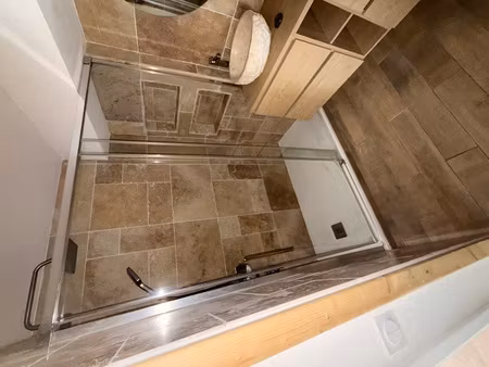 3 pièces lumineux à gagny proche rer e – balcon  parking - achat immobilier entre particul