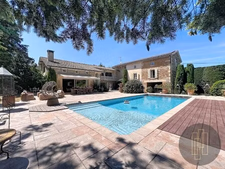 exclusivite - morance demeure 400m² sur un parc de 4453m² -