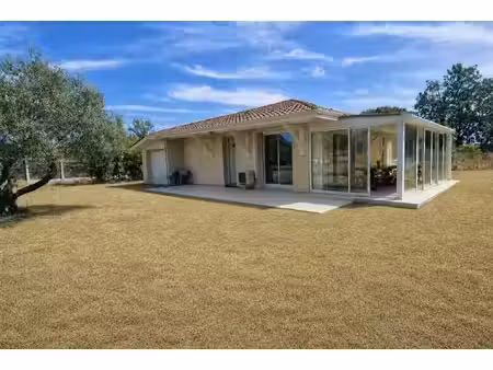 loupes maison 3 chambres sur 1 460 m2 constructibles for