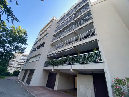 appartement t4 ecully centre