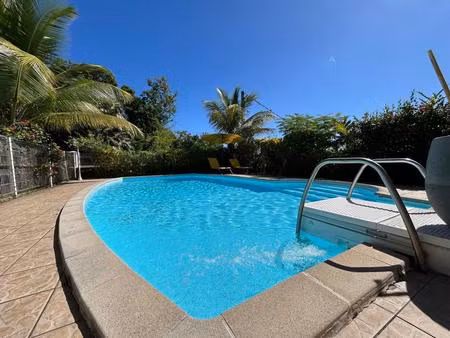 vente immeuble 500 m² sainte-anne (97180)