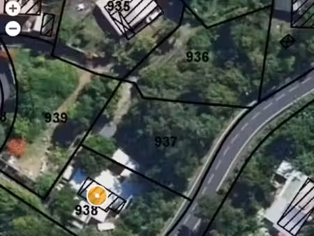 terrain saint denis 783 m2