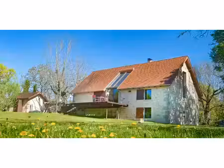 maison avec jardin et terrasse grezes (46)