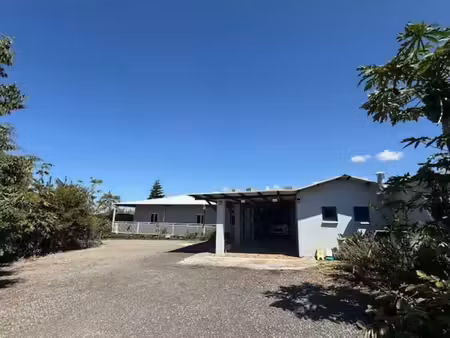 vente maison 15 pièces 400 m² saint-pierre (97432)