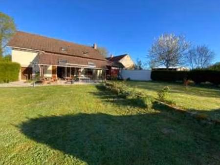 vente longère et corps de ferme à nouziers (23350) : à vendre / 103m² nouziers