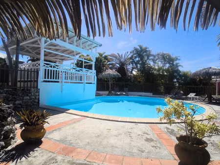 location maison 2 pièces 29 m² à saint-françois (97118)
