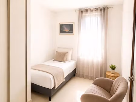 location appartement 3 pièces 33 m² à saint-denis (97490)