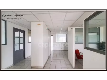 location bureau 1 pièce 11 m² à le lamentin (97232)