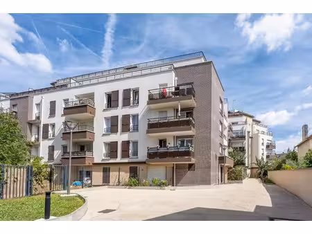 vente appartement 3 pièces 68 m² à rosny-sous-bois (93110)  319 000 €