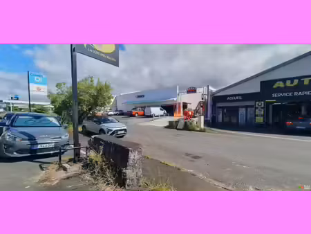 location commerce 2 pièces 646 m² à saint-andré (97440)